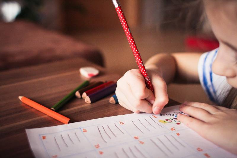 je ne peux faire garder mon enfant travail coronavirus Avocat Marseille